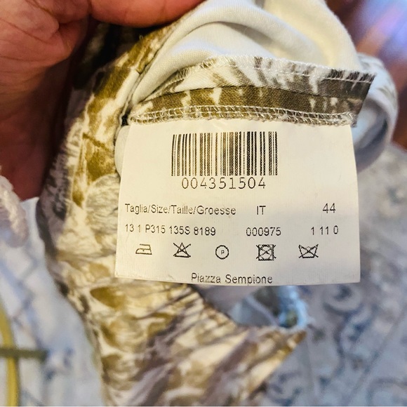 PIAZZA SEMPIONE Printed Audrey Capri Pants - Picture 7 of 8